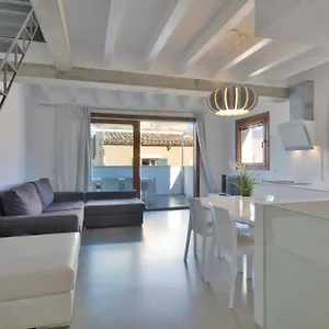 hotel-lonja-suites.balearic-islands.net/