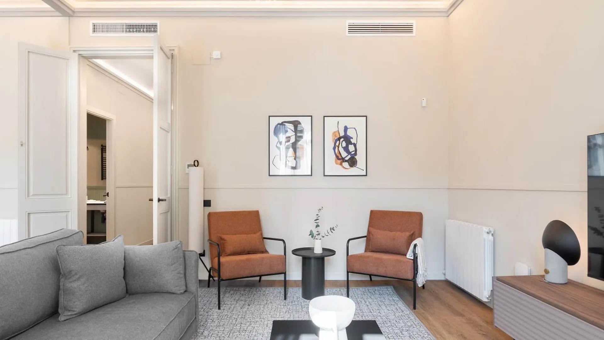 Aspasios Rambla Catalunya Apartments Барселона
