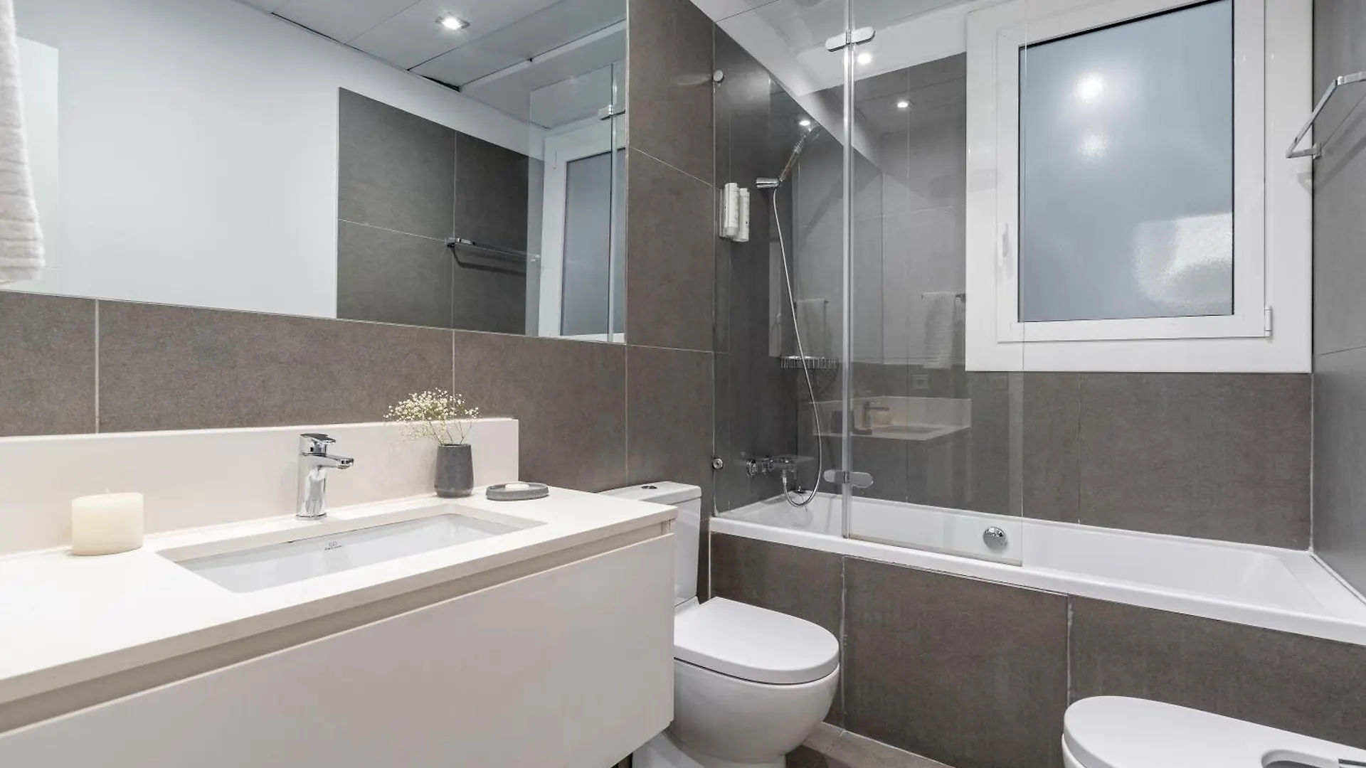 Aspasios Rambla Catalunya Apartments Barcelona