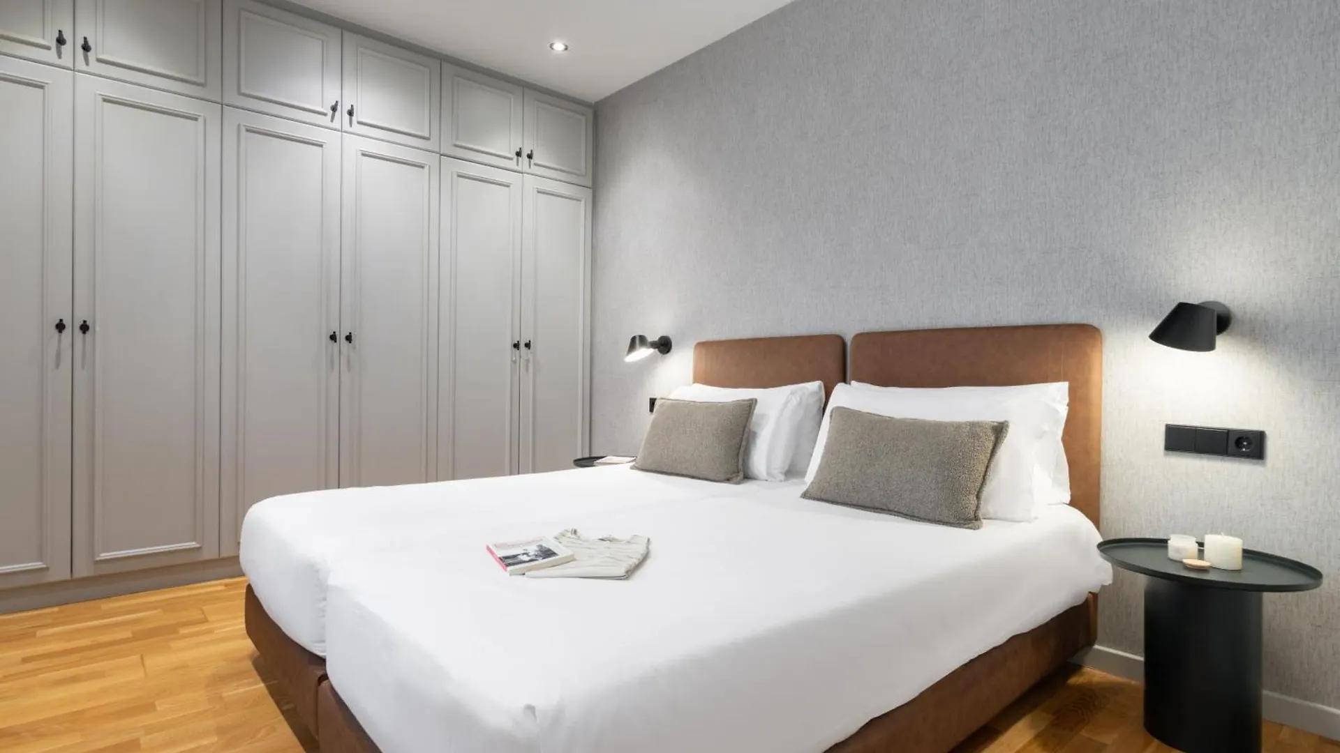 Aspasios Rambla Catalunya Apartments Барселона Испания